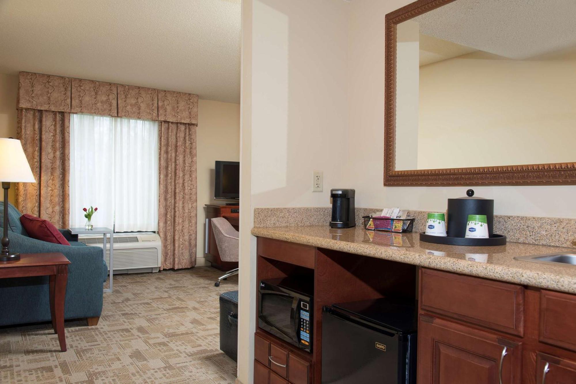 Hotel Hampton & Bloomington-normal 3*